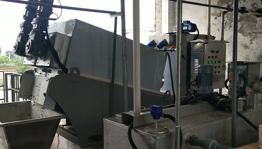啤酒廠污水適不適合用疊螺機？河北啤酒廠302型疊螺機案例